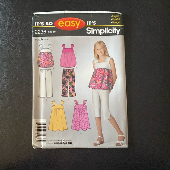 3/20 Simplicity 2236 uncut sewing pattern - Picture 1 of 3